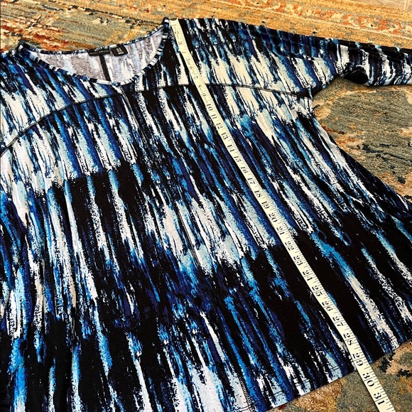 Willi Smith Blue and Black Patterned Top - Picture 4 of 6